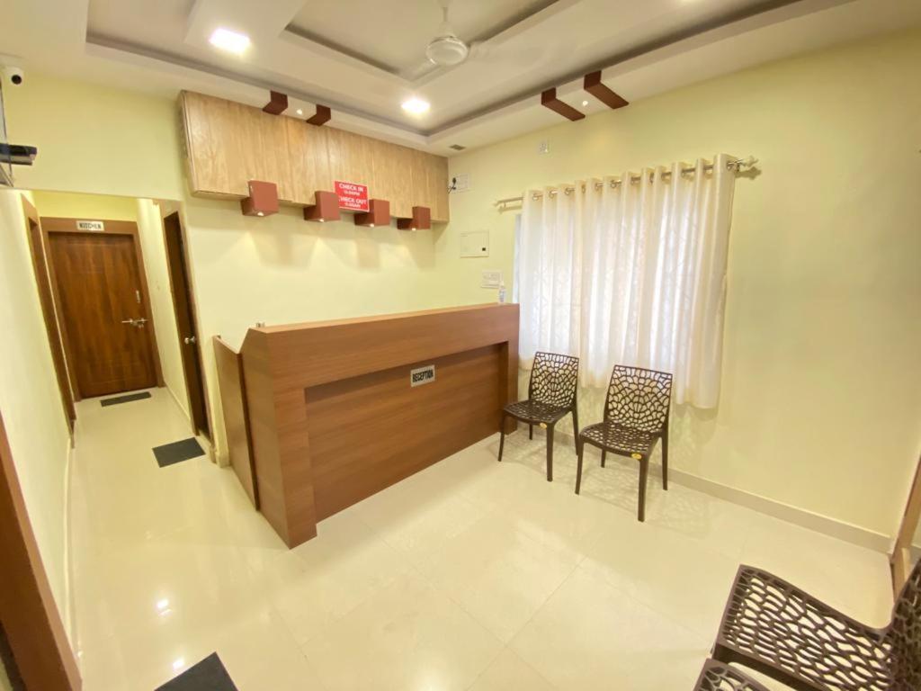 Prabhuvihar Residency Hotell Porvorim Exteriör bild