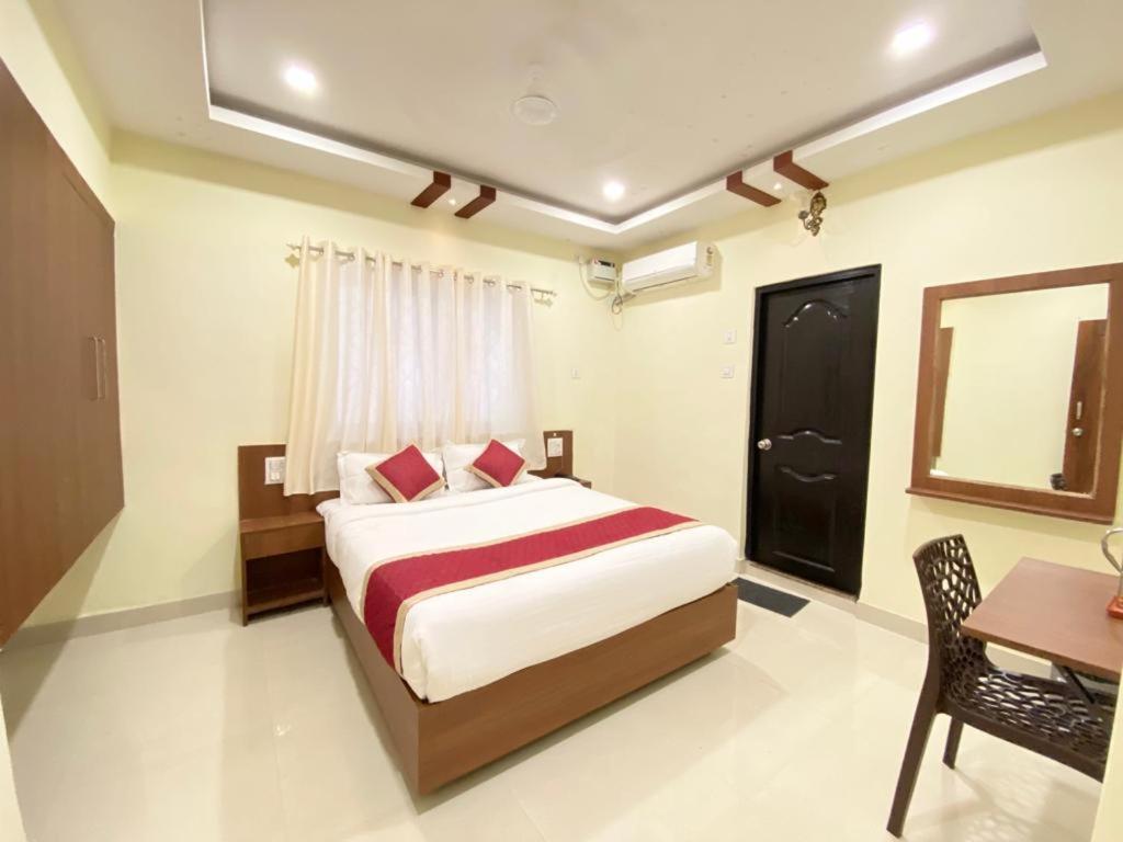 Prabhuvihar Residency Hotell Porvorim Exteriör bild